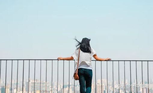 挽留女前任的句子_(写哭前任的句子)