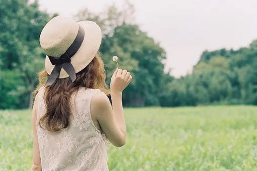 送给爱人生日祝福语，简短独特的生日快乐句子