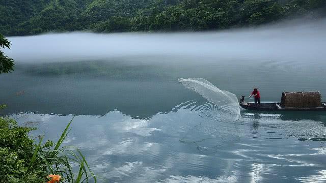 伤心到流泪唯美的句子(心痛绝望的网名)