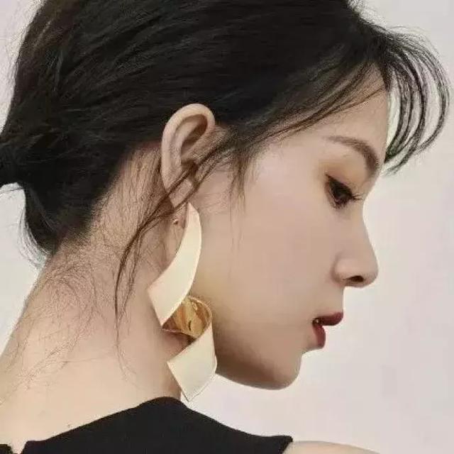 被感情伤了的伤感句子说说心情 被感情伤了的伤感句子说说心情