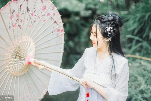 表达情侣间爱意的成语 表达情侣间爱意的成语