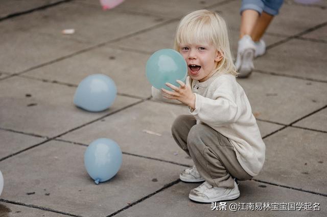 好听的句子唯美短句古风形容女子