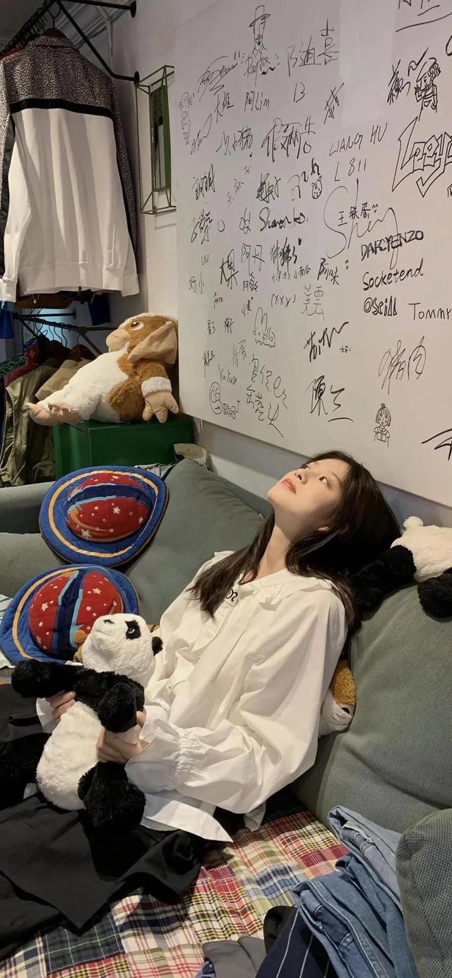 好看的壁纸ins风