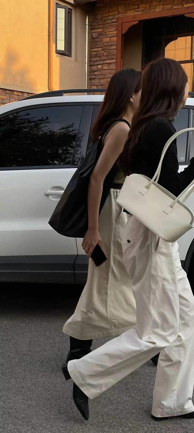 好看的壁纸ins风