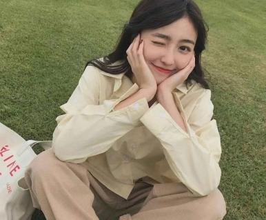 女生说说简单小清新 女学生qq说说小清新