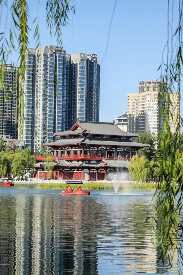逛公园的温馨句子秋天 逛公园的温馨句子秋天
