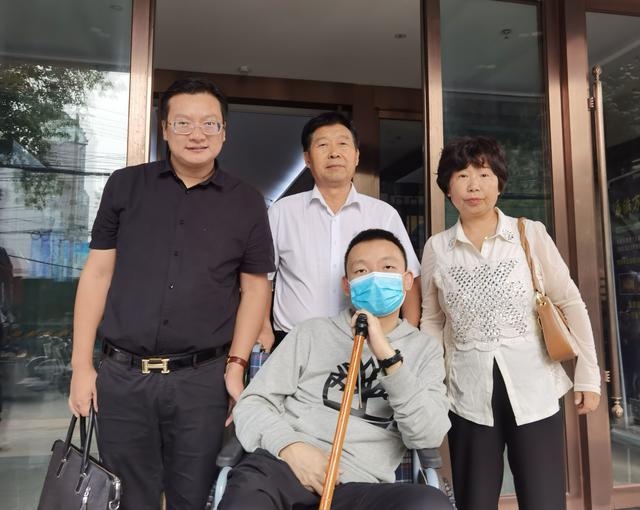 输液发朋友圈的伤心句子 输液发朋友圈的伤心句子