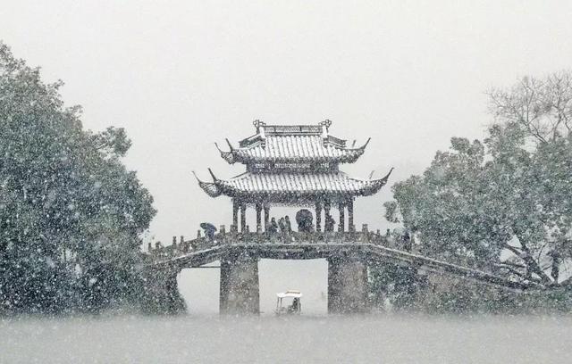 描写雪景的美文美句